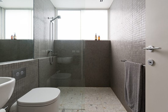 frameless shower screens
